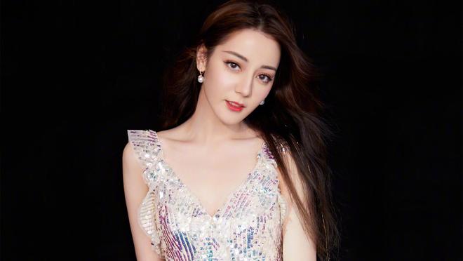 20242高德娱乐20文娱爆料：杨洋、王一博、迪丽热巴、闭晓彤、虞书欣(图1)