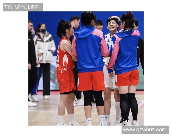 日本女篮与韩国女篮激战正酣谁将赢得亚洲篮球赛的荣耀与胜利 日本女篮与韩国女篮激战正酣谁将赢得亚洲篮球赛的荣耀与胜利